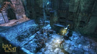 Компютърната версия на Lara Croft защитена с DRM