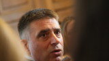 Кирилов притеснен - ситуацията не е подходяща за трайни правни решения
