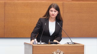 От парламентарните кулоари днес народният представител от Възраждане Константина Петрова