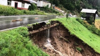 Порой и градушка разрушиха пътища в община Сатовча