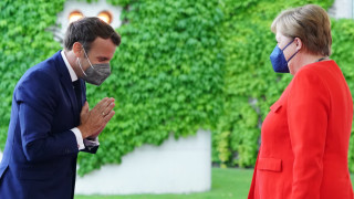 Германският канцлер Ангела Меркел и френският президент Еманюел Макрон призоваха