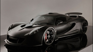 Hennessy Venom GT излeзe на писта