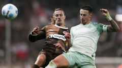 Вердер (Бремен) с рутинна победа над Санкт Паули