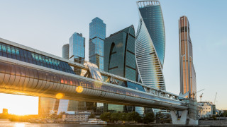 Месечният финансов резултат на корпоративния сектор в Русия започна стабилно