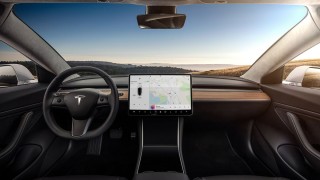Tesla Model 3 няма да има ключове. Как ще се отключва и стартира автомобилът?