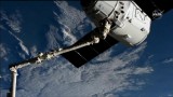 Корабът Dragon на SpaceX се скачи с Международната космическа станция