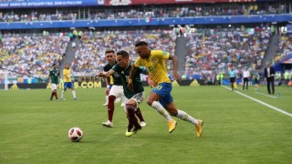 Неймар стана Играч на мача Бразилия - Мексико
