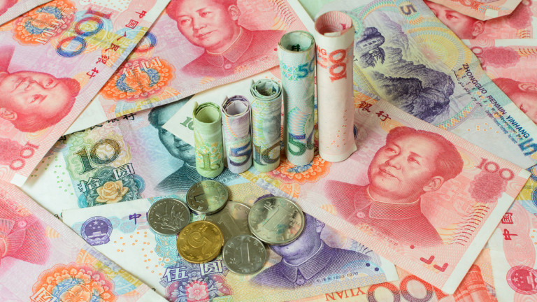 Китайският юан достигна най-ниското си ниво спрямо долара за последните