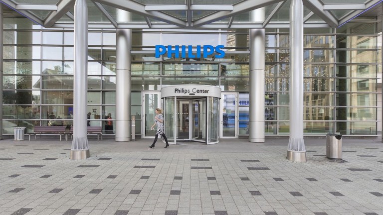 Philips съкращава 4000 работни места от глобалния си персонал