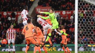 Вратарят на Ливърпул Симон Миньоле заяви че ще продължи да