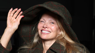 Когато чуем за Памела Андерсън веднага си представяме онази секси