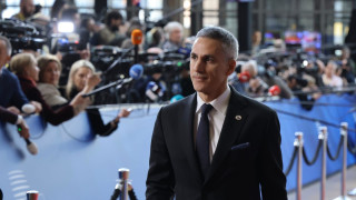 Гюров готви с четирима министри цялостни мерки заради скока на цените