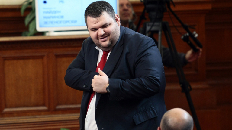 Властта се надява Пеевски да възроди Северозапада с покупката на Химко