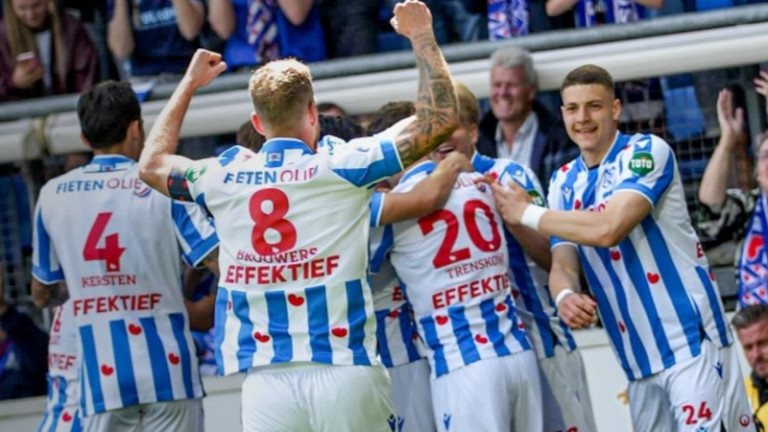 Християн Петров вгорчи дебюта на Пламен Андреев в българското дерби на Ередевизи