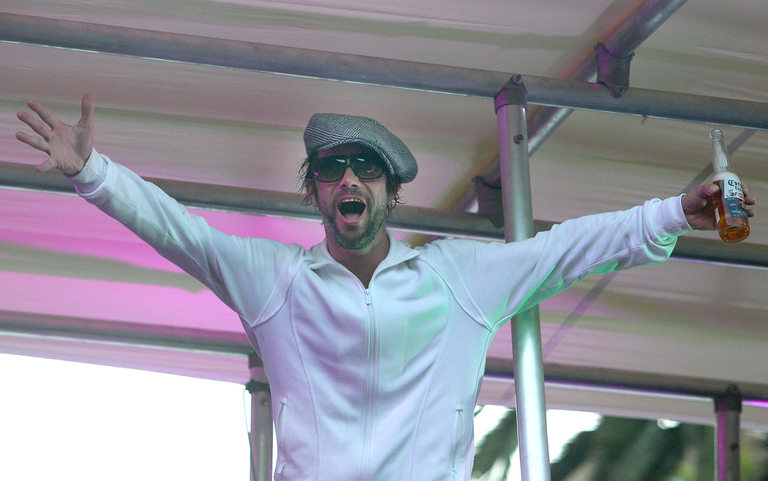 Джей Кей през 2012 година