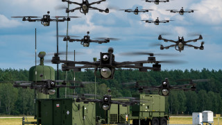 Микровълновите печки GPS ът дроновете изолирбандът персоналният компютър това е