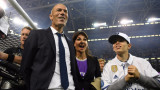Зинедин Зидан преподписва с Реал (Мадрид), остава до 2020-а