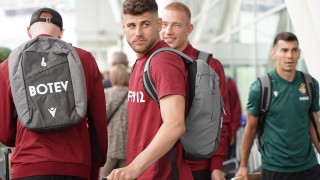 С полет за Анталия Ботев Пловдив се отправи за летния