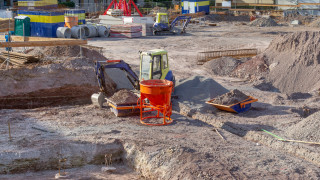 Енергийният преход в световен мащаб ще донесе и съкращения на