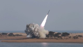 Северна Корея отново изстреля противокорабни ракети