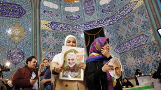 Осмина задържани в Иран за продажба на гласове