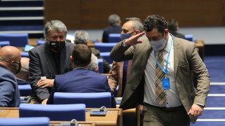 ГЕРБ реагираха остро на отстраняването на актьора Евгени Будинов от