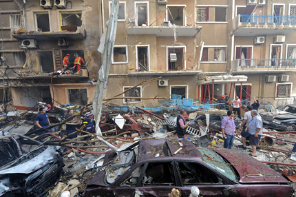 Кола бомба се взриви в квартала на Хизбула