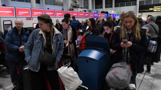 Как туристите надхитряват авиокомпаниите с ръчния багаж
