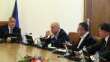 Екстрено кабинетът освободи генерал Радев от служба