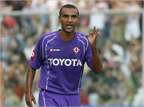 Фабио Ливерани остава във Фиорентина