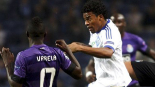 Порто и ПСЖ с победи в група "А"