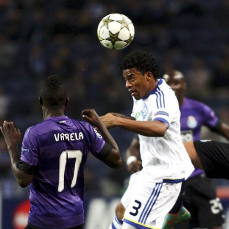 Порто и ПСЖ с победи в група "А"