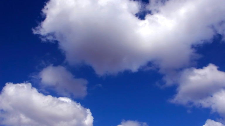 Слънчево време преобладава над страната