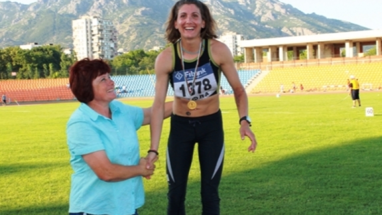 Бивша треньорка на Дънекова в шок от новината