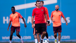 Треньорът на Барселона Ернесто Валверде коментира головата суша която мъчи