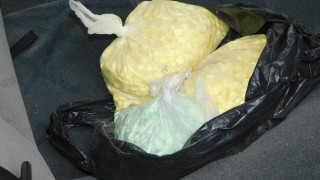 Полицията задържа 4 мъже за притежание на над 5000 таблетки