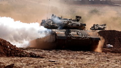 Дронове, нов танк и добавена реалност: С какви оръжия Израел влиза в Газа