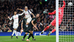 Тотнъм разпиля датчани дори и с човек по-малко