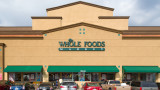 Amazon купува Whole Foods в сделка за $13.7 милиарда