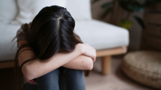 Обвиниха 31 годишен мъж за склоняване към проституция и трафик на