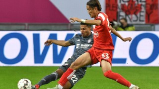 Байерн Мюнхех се класира за финала на турнира Телеком Къп