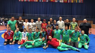 Младите ни борци спечелиха 12 медала от турнира за юноши