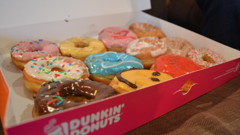 Компанията зад Dunkin Donuts се продава за $8,8 милиарда