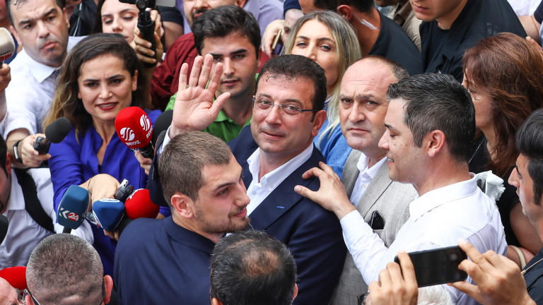 Повторните избори за кмет на Истанбул приключиха, съобщи държавната Анадолска