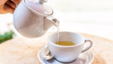 Бeлият чай, разликите от черния и зеления и какви са ползите от него