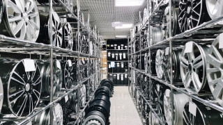 Лидерът при авточастите в Румъния купи русенска фирма и стъпва у нас