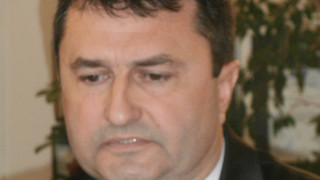 Кметът на Община Ловеч Корнелия Маринова освободи от длъжност считано