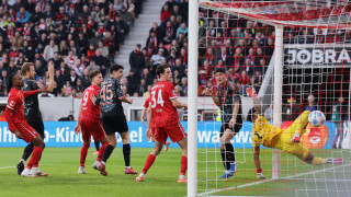 Рекордьорът по титли в Германия Байерн Мюнхен победи като гост