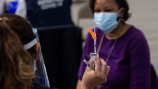 Повече от 50 млн души в САЩ са получили поне