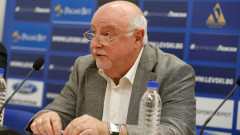 Баждеков: Намаляване на заплати, освобождаване на футболисти - всичко ще се прави в Левски
